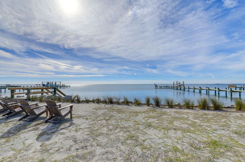 Photo 30 - Waterfront Home w/ Sunset & Lighthouse Views