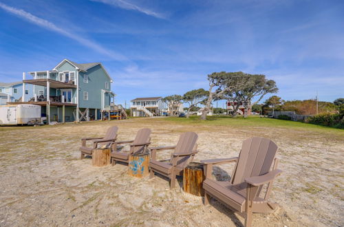 Photo 19 - Waterfront Home w/ Sunset & Lighthouse Views