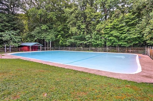 Foto 6 - Pet-friendly Pennsylvania Vacation Rental w/ Pool