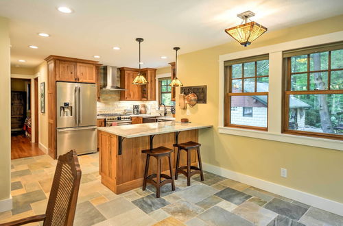 Photo 24 - Sugar Berry-remodeled Laughlintown Craftsman Home