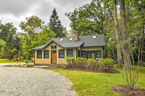 Photo 1 - Sugar Berry-remodeled Laughlintown Craftsman Home