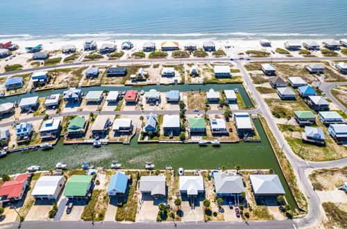 Foto 25 - Waterfront Dauphin Island Home w/ Deck & Boat Dock