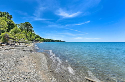 Foto 7 - Charming Lake Erie Getaway: Walk to Beach
