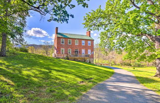 Foto 1 - Historic 'hammond House' w/ Wine Country View