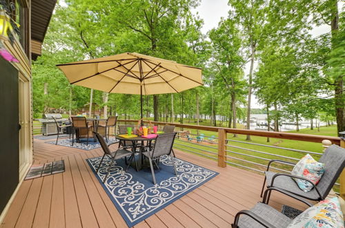 Foto 3 - Cozy Dover Home w/ Boat Dock, Fire Pit & Deck