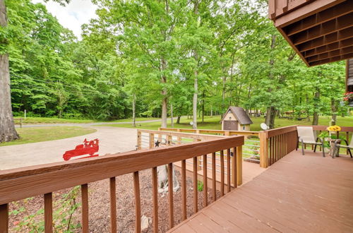 Photo 14 - Cozy Dover Home w/ Boat Dock, Fire Pit & Deck