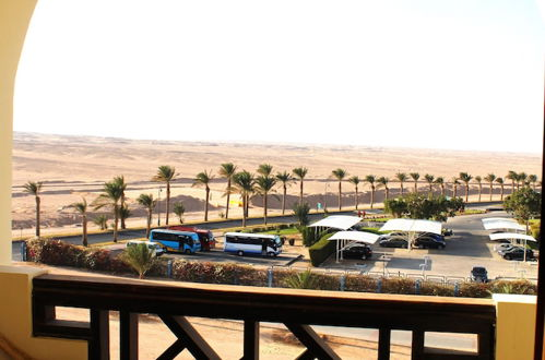 Photo 20 - Beachfront and sea View in 5 Star Hotel Hurghada