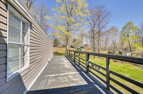 Foto 3 - Cozy Kentucky Retreat w/ Deck, Grill & Fire Pit