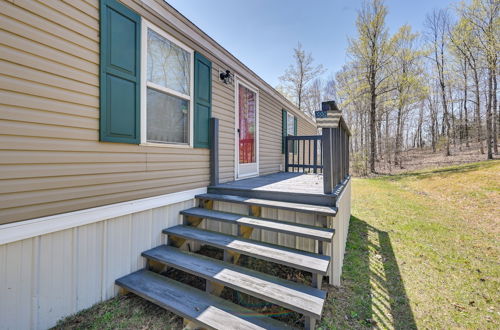 Foto 21 - Cozy Kentucky Retreat w/ Deck, Grill & Fire Pit