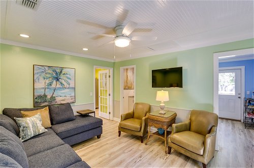 Foto 22 - Sunny Apalachicola Vacation Rental With Deck
