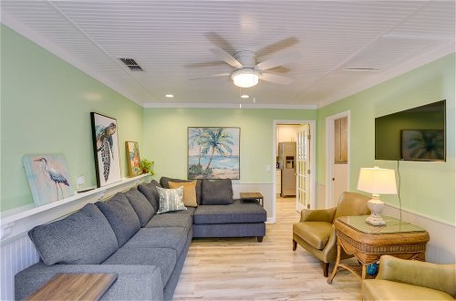 Foto 9 - Sunny Apalachicola Vacation Rental With Deck