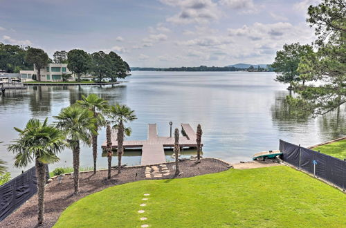 Photo 35 - Chic Waterfront Home w/ Dock on Lake