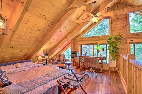 Foto 21 - Luxury Mountain Cabin w/ Furnished Deck + Views