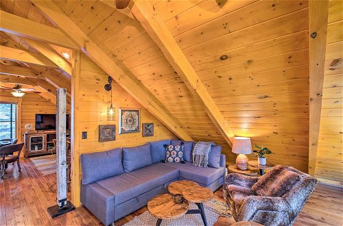 Foto 8 - Luxury Mountain Cabin w/ Furnished Deck + Views