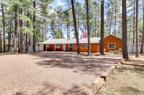 Photo 1 - Pinetop-lakeside Cabin, Walk to Woodland Lake Park