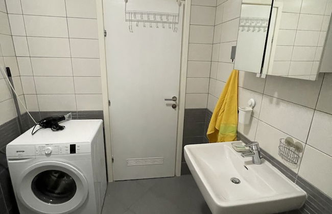Large Modern 75m2 Flat and Free Parking - Foto 20