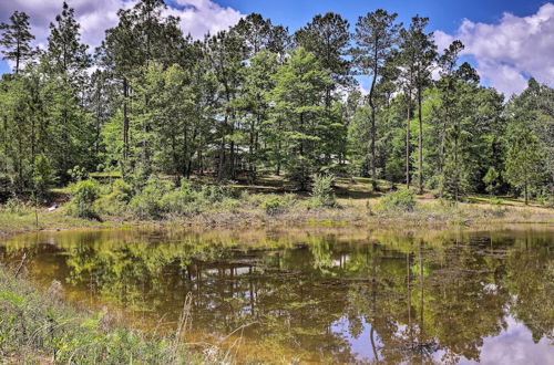 Foto 9 - Secluded Cabin W/pond - 37 Mi. to Gulf Coast