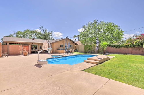 Foto 12 - Pet-friendly Phoenix Home w/ Private Pool & Yard