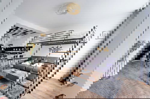 Foto 1 - Spacious Studio in Cute Neighborhood