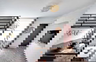 Foto 3 - Spacious Studio in Cute Neighborhood
