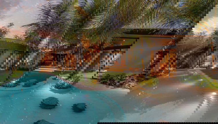 Photo 1 - Cala Blanca