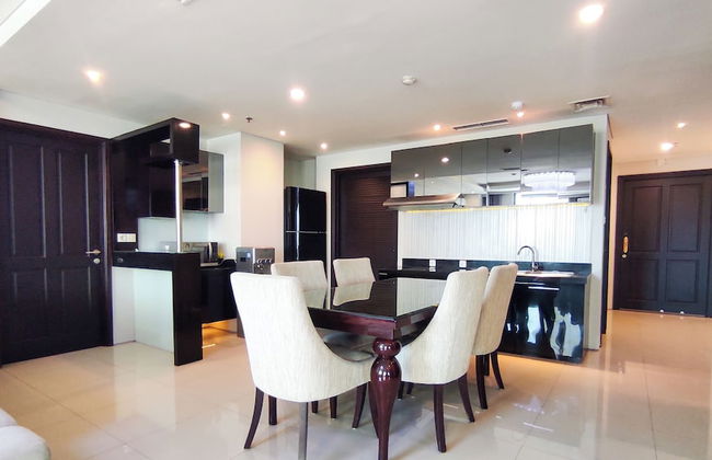 Premium and Restful 3BR in City Center at Kondominium Regensi Apartment - Foto 11