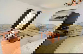 Foto 1 - 36
