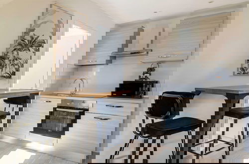 Foto 2 - Cozy Apartment - Bright Skylight - Cannes Center