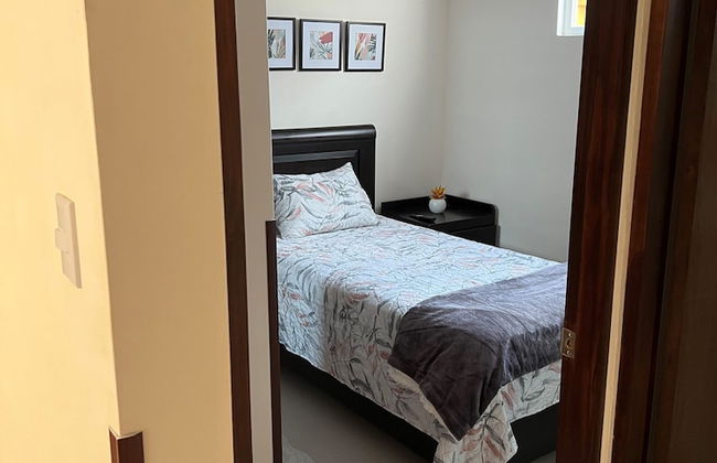 Fully Equipped and Furnished Apartment and Office - Foto 8