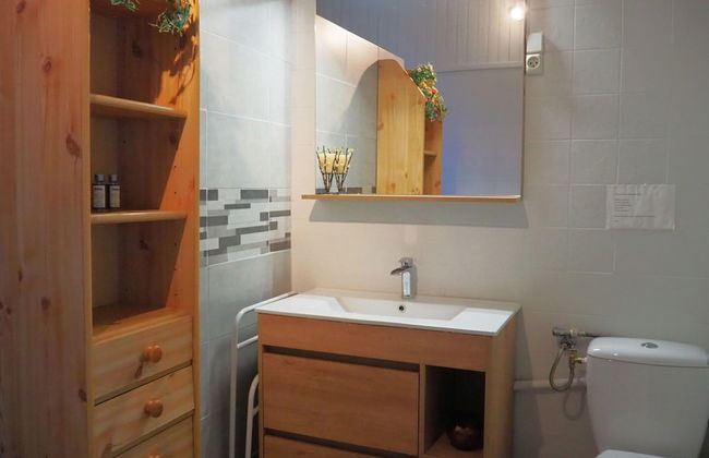 Chalet by Mont Ventoux With Stunning Views - Photo 10