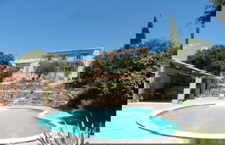 Photo 1 - Pretty, Spacious Holiday Home With Private Pool