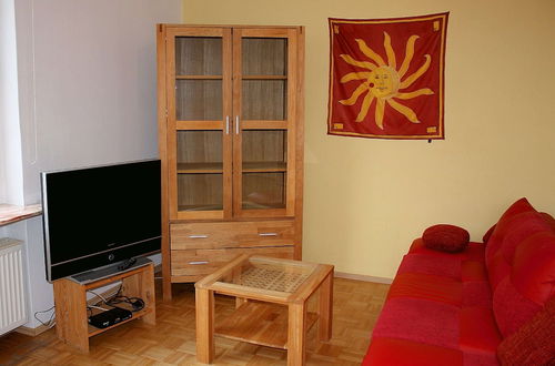 Foto 5 - Holiday Flat With Private Terrace in Huddingen