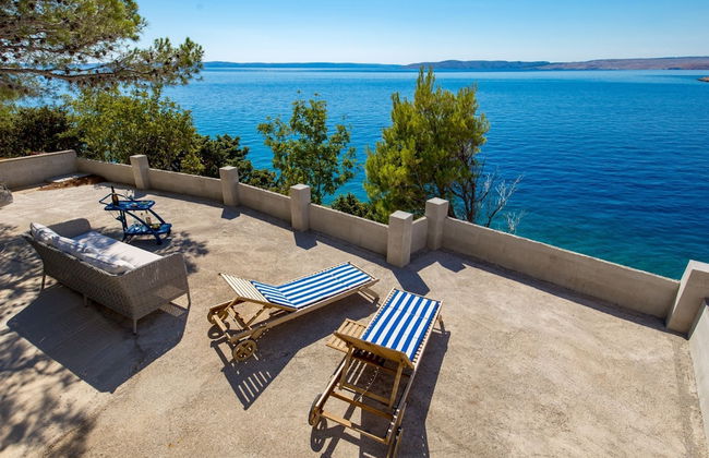 Sunny Beachfront Jablanac Apartments - Foto 10