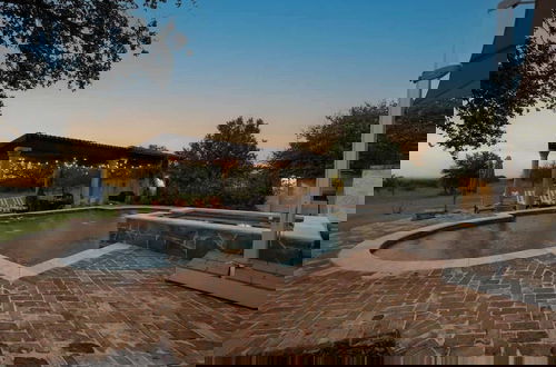 Foto 36 - Luxurious Watershaus Ranch - Pool and Hot Tub, Fireplaces, Stunning Views!