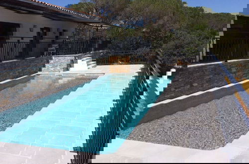 Photo 27 - State of the Art Fixtures Villa in Vidauban With Pool