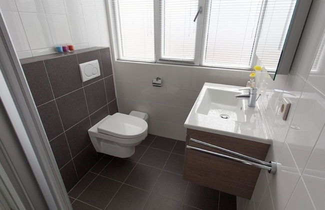 Nice Bungalow in a Holiday Park Near Maastricht - Foto 6
