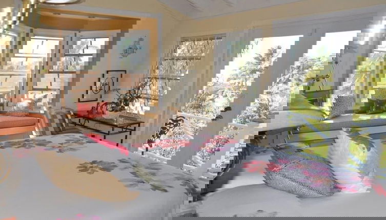 Foto 1 - Buttonwood Bliss: Lux Condo With Amenities