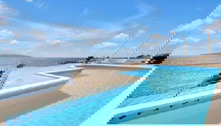Foto 1 - Costa Isora 1 Frontline