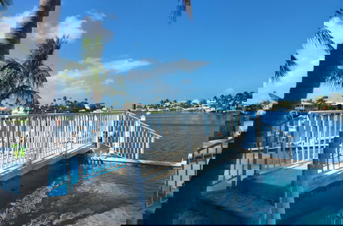 Foto 3 - Palm Tree Cove Resort