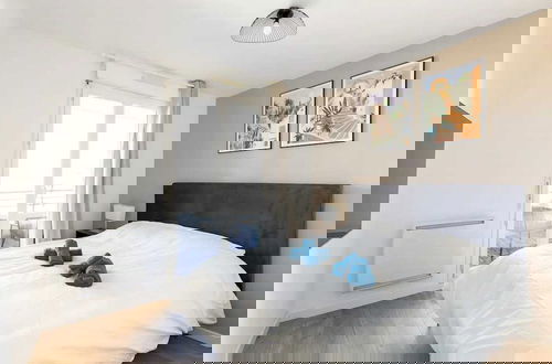 Foto 6 - Magnificent Modern 2 Bedrooms Apartment - Castellane District