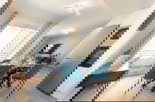 Foto 16 - Magnificent Modern 2 Bedrooms Apartment - Castellane District