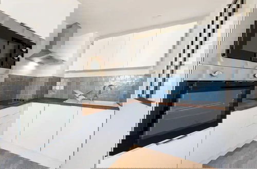 Foto 8 - Magnificent Modern 2 Bedrooms Apartment - Castellane District