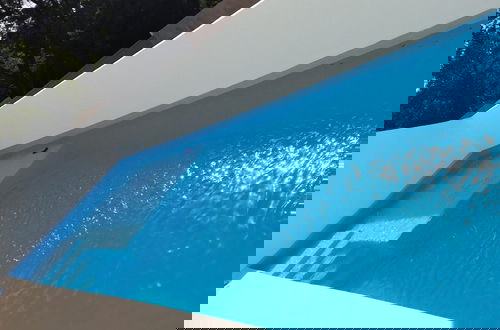 Photo 10 - Tropical Paradise Villa