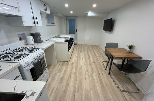 Photo 10 - Brand New 2 Bedroom in Hamilton