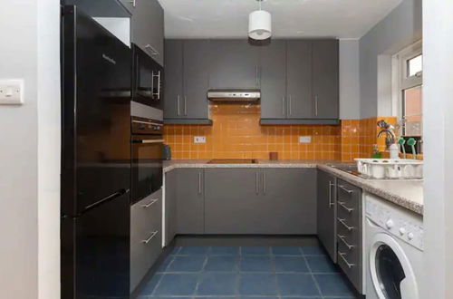 Foto 11 - Newly Refurbished 2BD Flat W/parking - Peckham