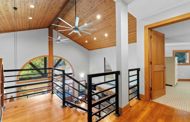 Mi Casa, Su Casa by Avantstay Lakefront Escape - Photo 32