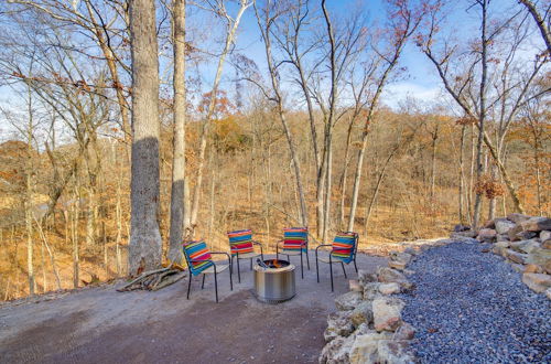 Foto 16 - Cozy Steelville Retreat: River + Trail Access