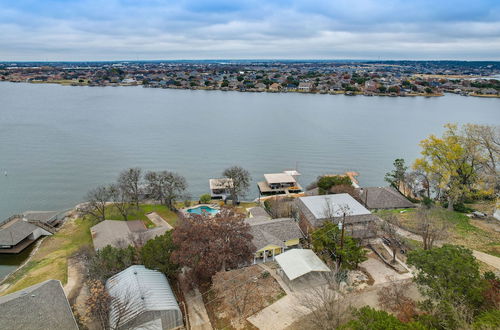 Photo 2 - Gorgeous Granbury Lake Getaway w/ Pool & Dock