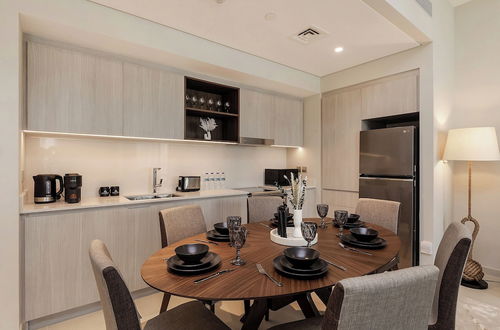 Photo 20 - Modern 2bdr at Vida Residences