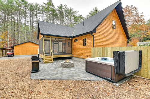 Foto 23 - Modern Cabin w/ Hot Tub & Sacandaga Lake Access